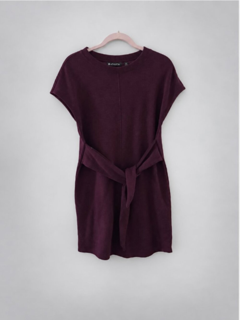 Athleta Embrace Dress XS Auberge Burgundy Tie Waist Pocket Short Sleeve